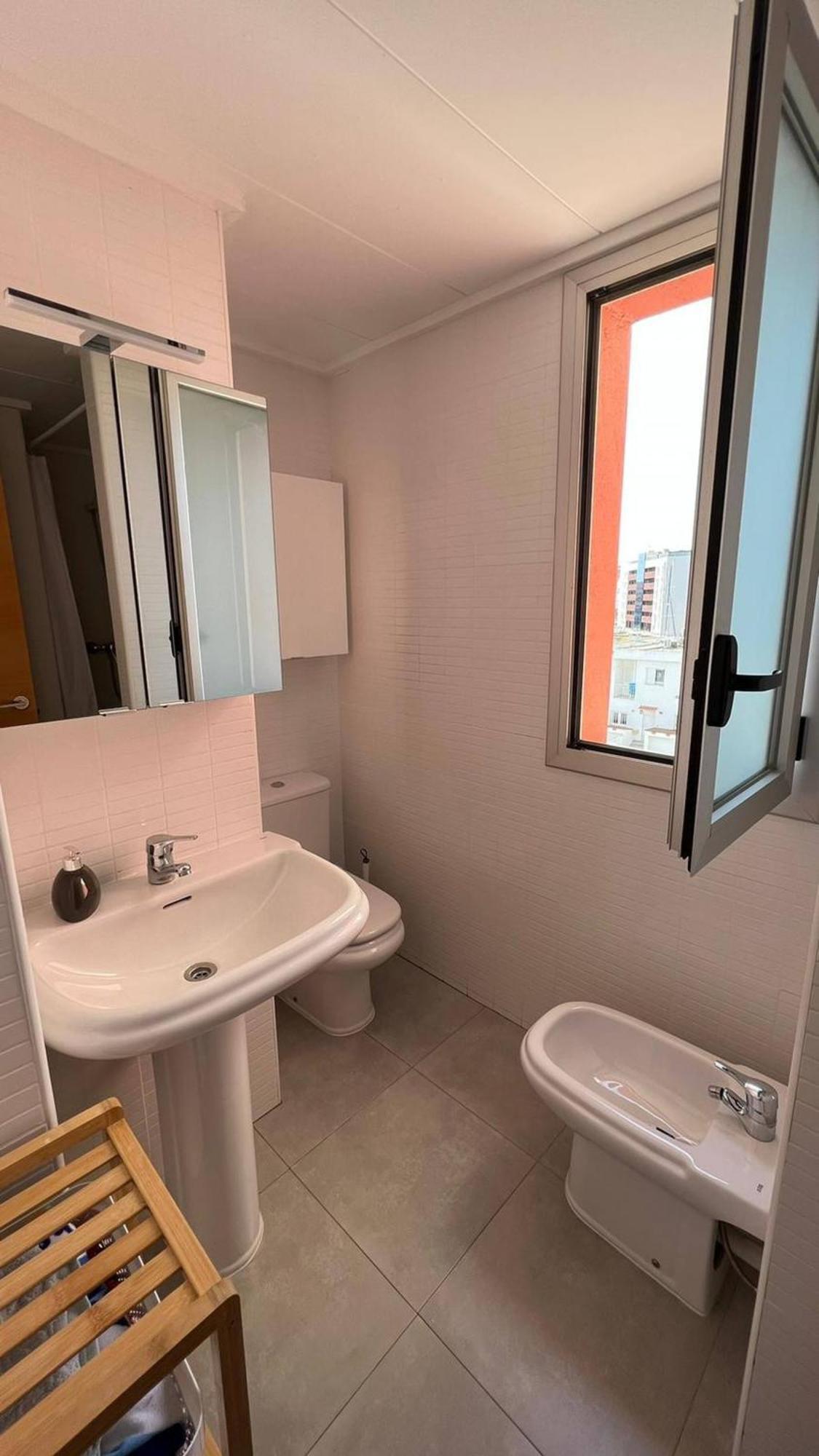 Apartamento Acogedor Con Piscina En Santa Margarita Roses Esterno foto
